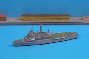 Landungsunterstützungsschiff "Fearless" (1 St.) GB 1969 Hansa S 227